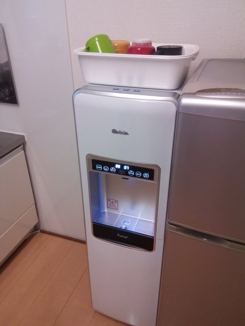 楽水ウォーターサーバー実物画像